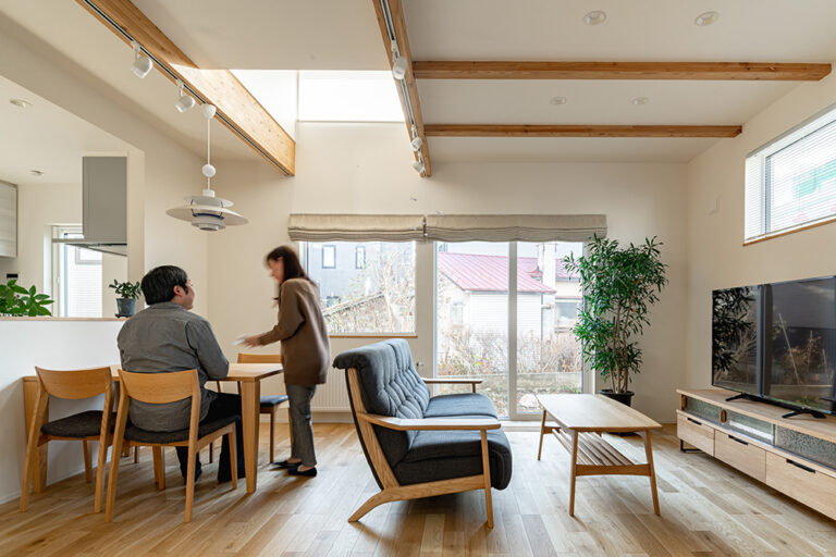 【札幌市厚別区】階段を中心とした回遊型で、住みやすい間取りのneliö