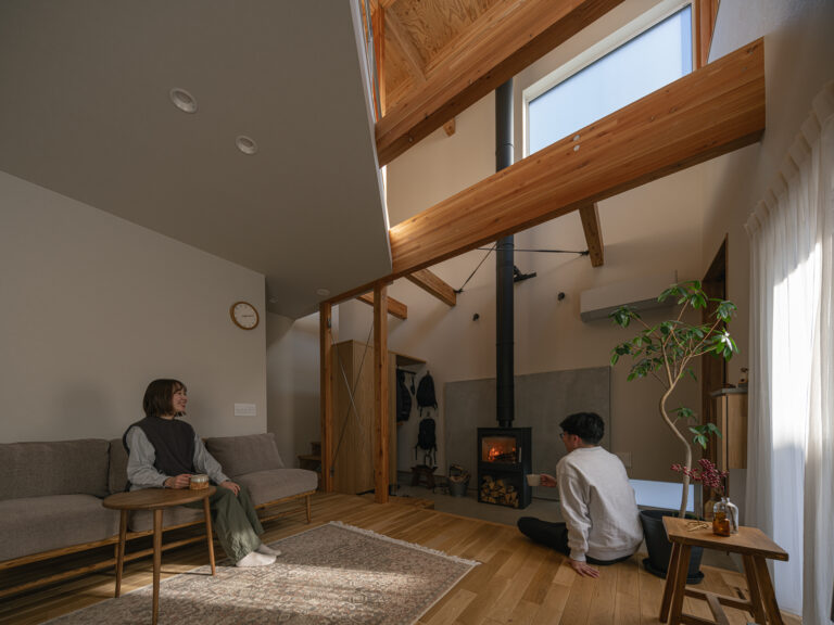 身体も心も温まる 薪火を楽しむ冬の休日