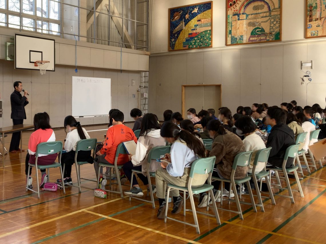 和光小学校で講話を行いました。